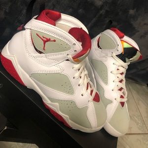 Air Jordan 7 “Hare”